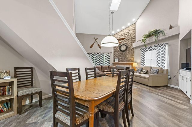 318 Wimbledon Drive 12, Branson, MO 65616