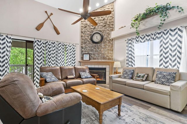 318 Wimbledon Drive 12, Branson, MO 65616