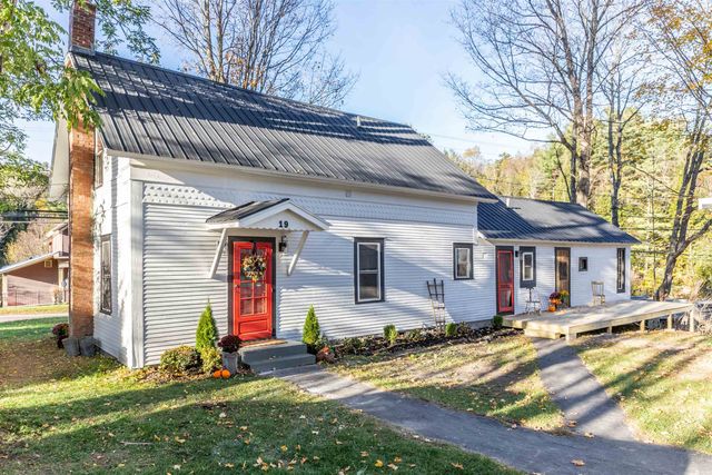 19 Sinclair Road, Johnson, VT 05656