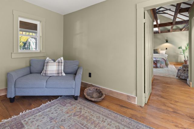 19 Sinclair Road, Johnson, VT 05656