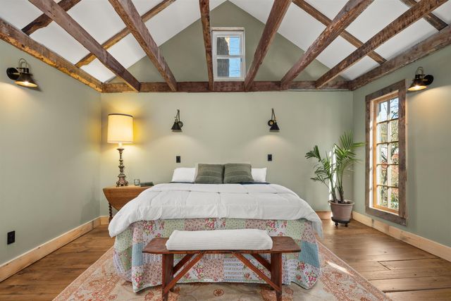 19 Sinclair Road, Johnson, VT 05656