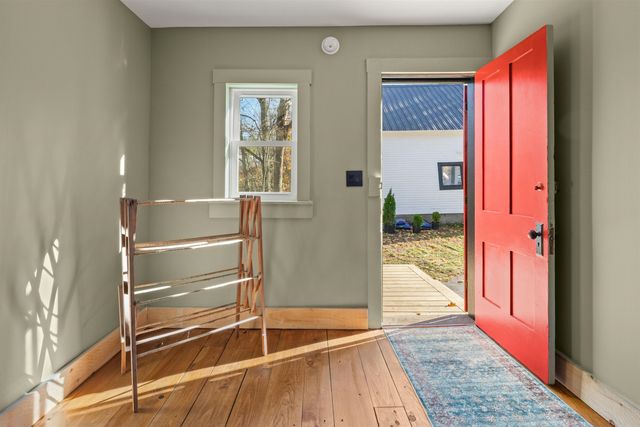 19 Sinclair Road, Johnson, VT 05656