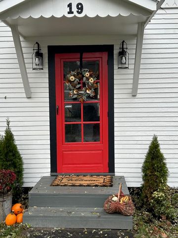 19 Sinclair Road, Johnson, VT 05656