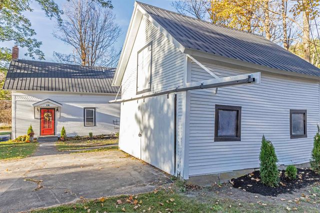 19 Sinclair Road, Johnson, VT 05656