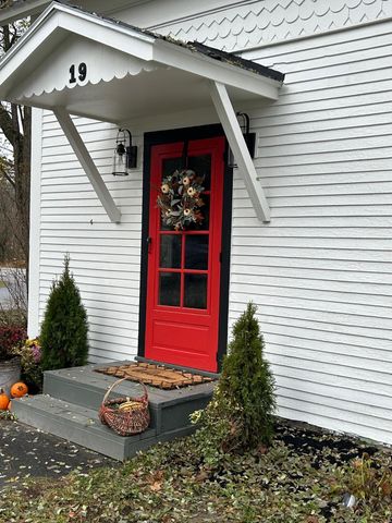 19 Sinclair Road, Johnson, VT 05656