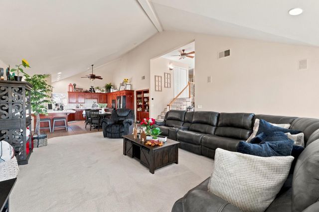 21987 Mary Rebecca Lane, Friant, CA 93626