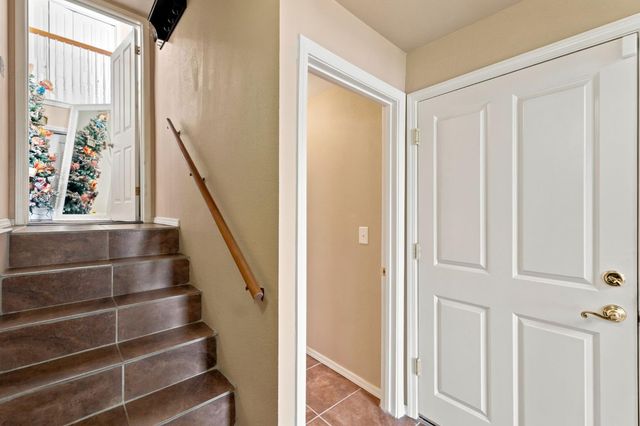 21987 Mary Rebecca Lane, Friant, CA 93626