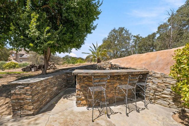 21987 Mary Rebecca Lane, Friant, CA 93626