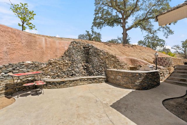 21987 Mary Rebecca Lane, Friant, CA 93626