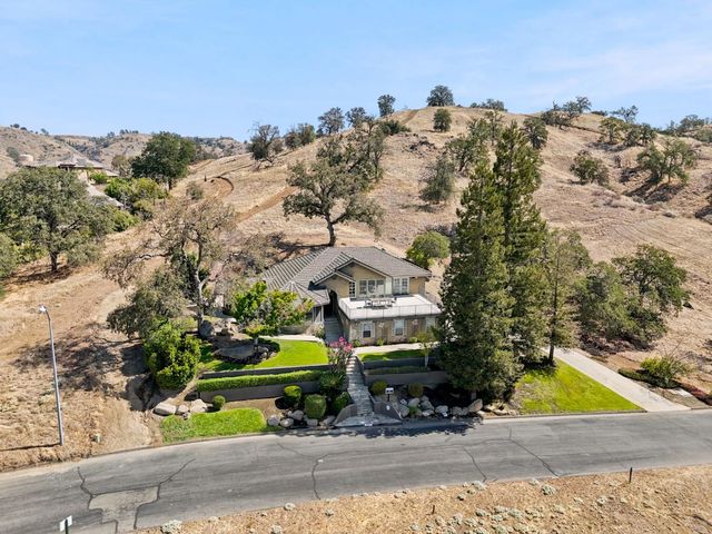 21987 Mary Rebecca Lane, Friant, CA 93626