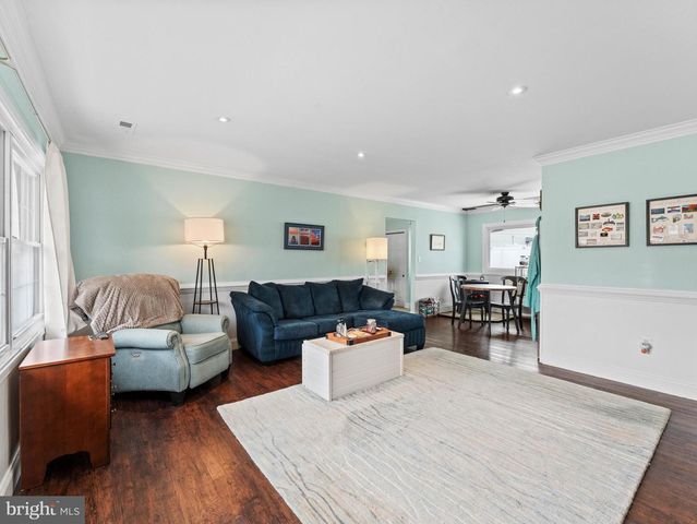 56 VERMILLION, Levittown, PA 19054