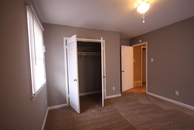 4795 ROLLING MEADOWS DR, Memphis, TN 38128