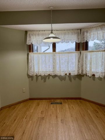 1325 Jackson Drive, Hastings, MN 55033