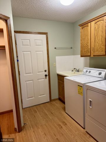 1325 Jackson Drive, Hastings, MN 55033