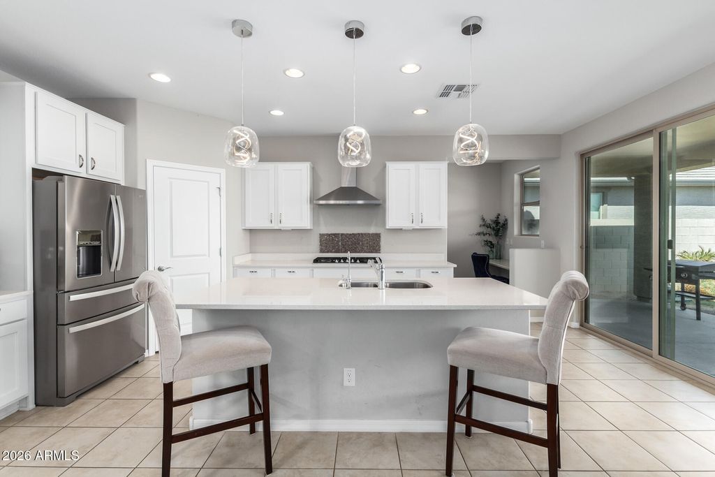 5607 N 87TH Drive, Glendale, AZ 85305 — photo 2