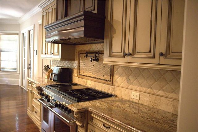 841 Camden Park Court NE, Atlanta, GA 30342