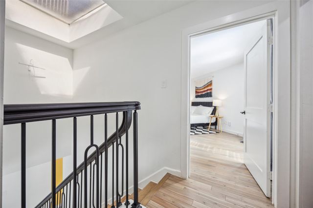 3520 Mount Vernon Street, Houston, TX 77006