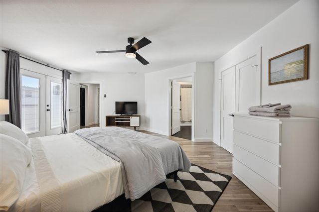 3520 Mount Vernon Street, Houston, TX 77006