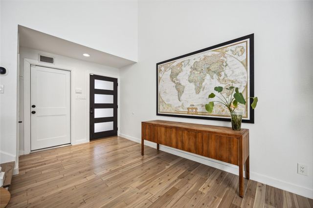 3520 Mount Vernon Street, Houston, TX 77006