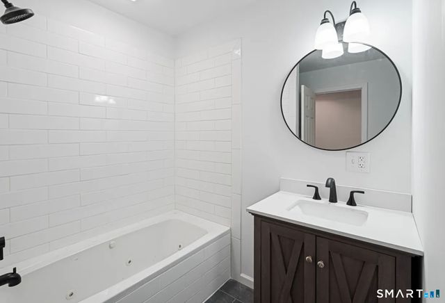 24 River Road, Sterling, CT 06377