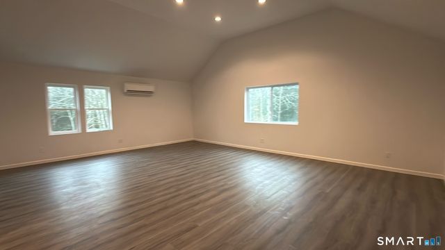 24 River Road, Sterling, CT 06377