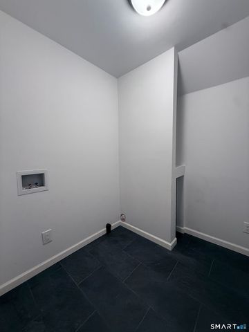 24 River Road, Sterling, CT 06377