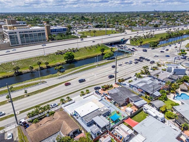 4041 SW 117th Ave, Miami, FL 33175