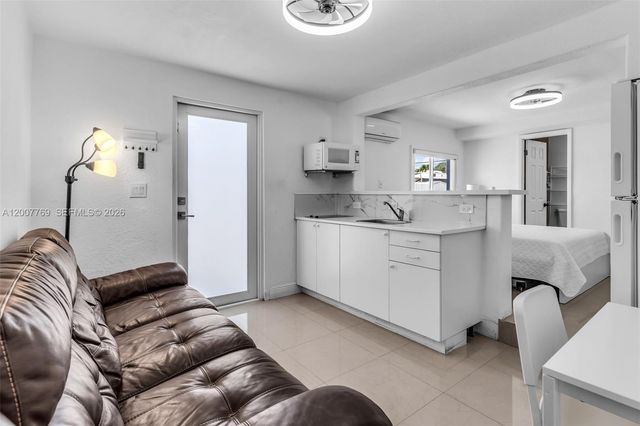 4041 SW 117th Ave, Miami, FL 33175