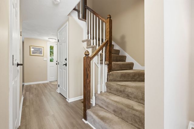 82 Patrick Rd 82, Tewksbury, MA 01876
