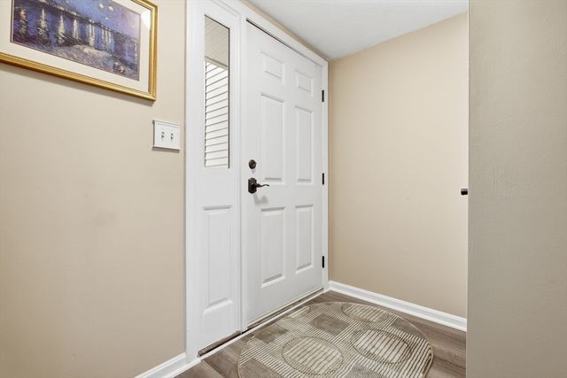 82 Patrick Rd 82, Tewksbury, MA 01876