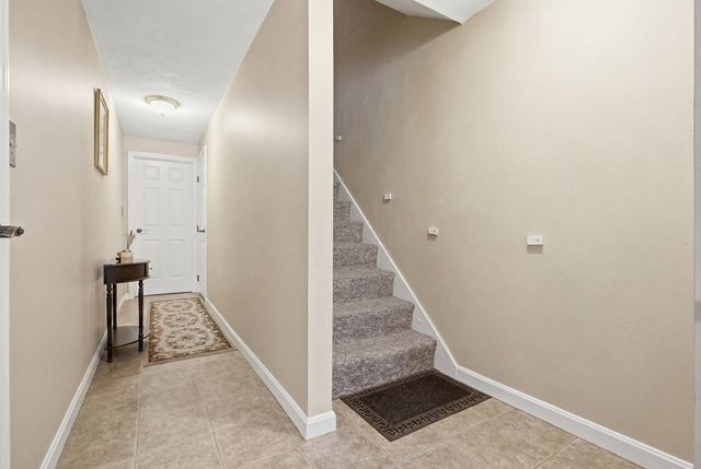 82 Patrick Rd 82, Tewksbury, MA 01876