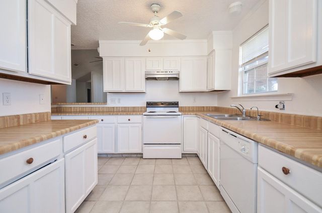 535 Shenandoah Drive, Richmond, TX 77469