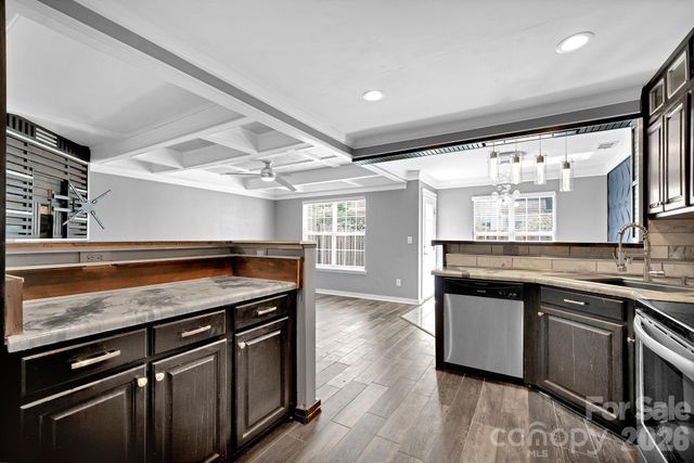 9653 Terrier Way, Charlotte, NC 28269