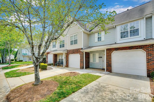 9653 Terrier Way, Charlotte, NC 28269