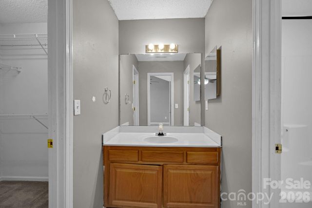 9653 Terrier Way, Charlotte, NC 28269