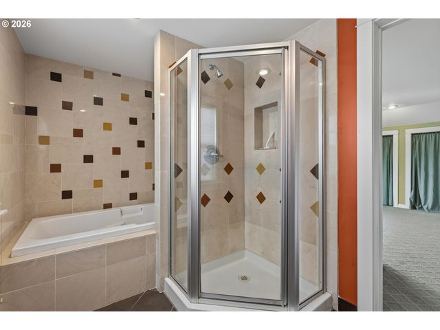 3137 Ne 83RD Ave, Portland, OR 97220