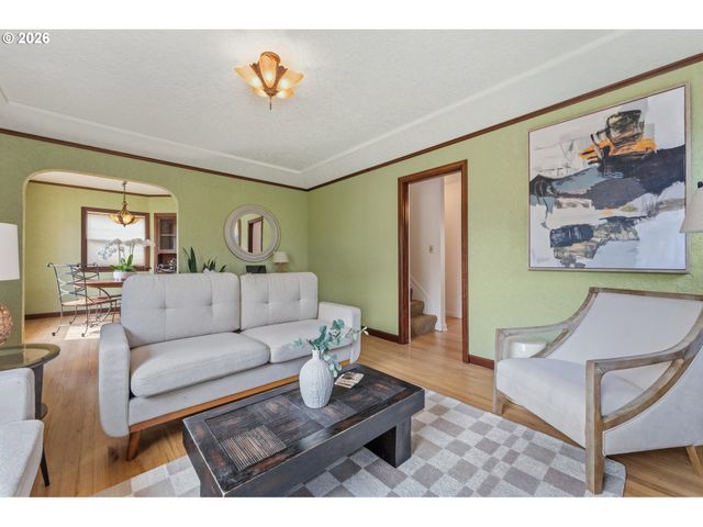 3137 Ne 83RD Ave, Portland, OR 97220