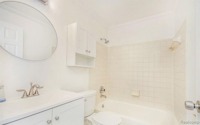 30735 Hidden Pines Lane, Roseville, MI 48066