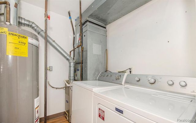 30735 Hidden Pines Lane, Roseville, MI 48066