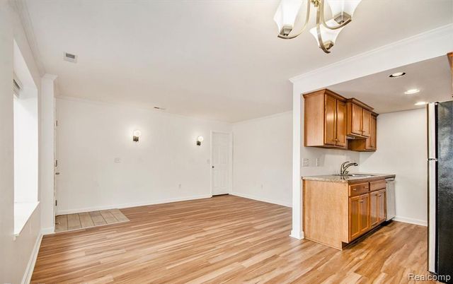 30735 Hidden Pines Lane, Roseville, MI 48066