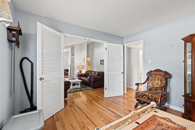 7207 Emerald Hill Court, St Louis, MO 63129