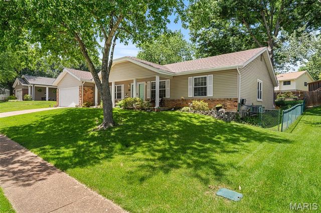 7207 Emerald Hill Court, St Louis, MO 63129