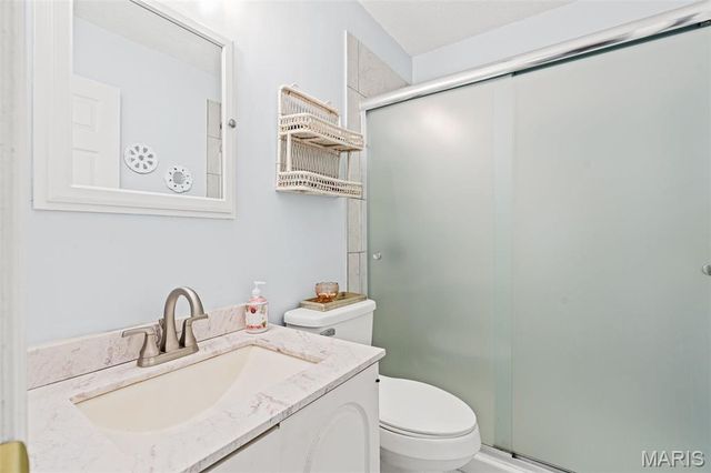 7207 Emerald Hill Court, St Louis, MO 63129