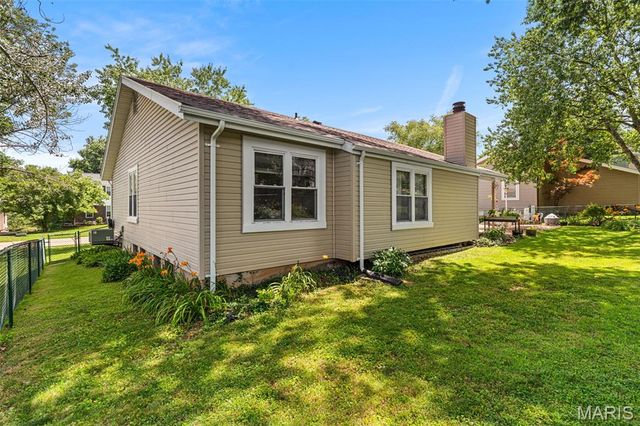 7207 Emerald Hill Court, St Louis, MO 63129