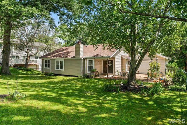 7207 Emerald Hill Court, St Louis, MO 63129
