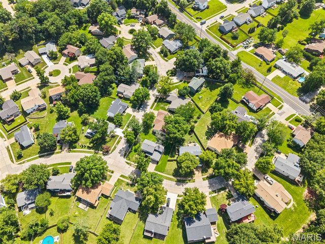 7207 Emerald Hill Court, St Louis, MO 63129