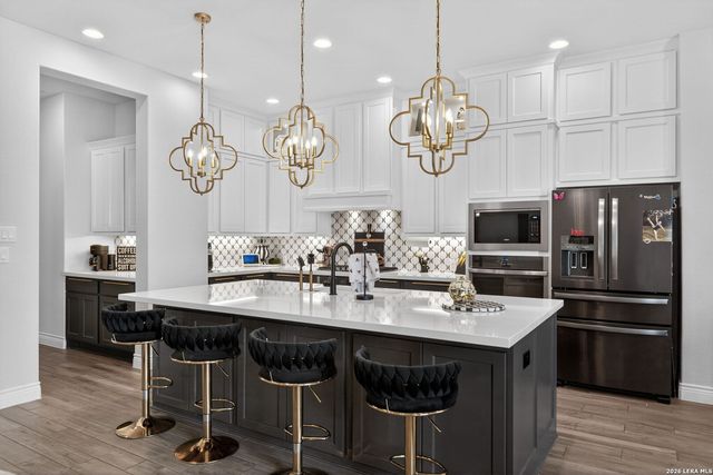 31027 Charolais, Bulverde, TX 78163