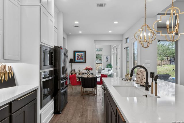 31027 Charolais, Bulverde, TX 78163