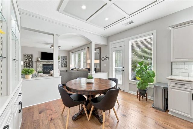 13221 W 126th Place, Overland Park, KS 66213