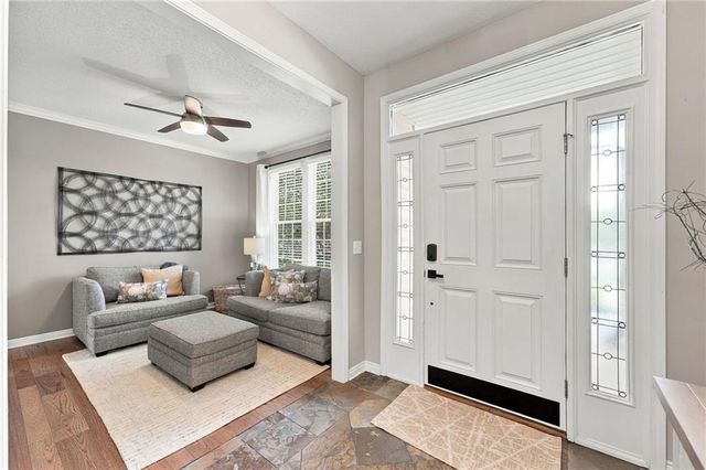 13221 W 126th Place, Overland Park, KS 66213